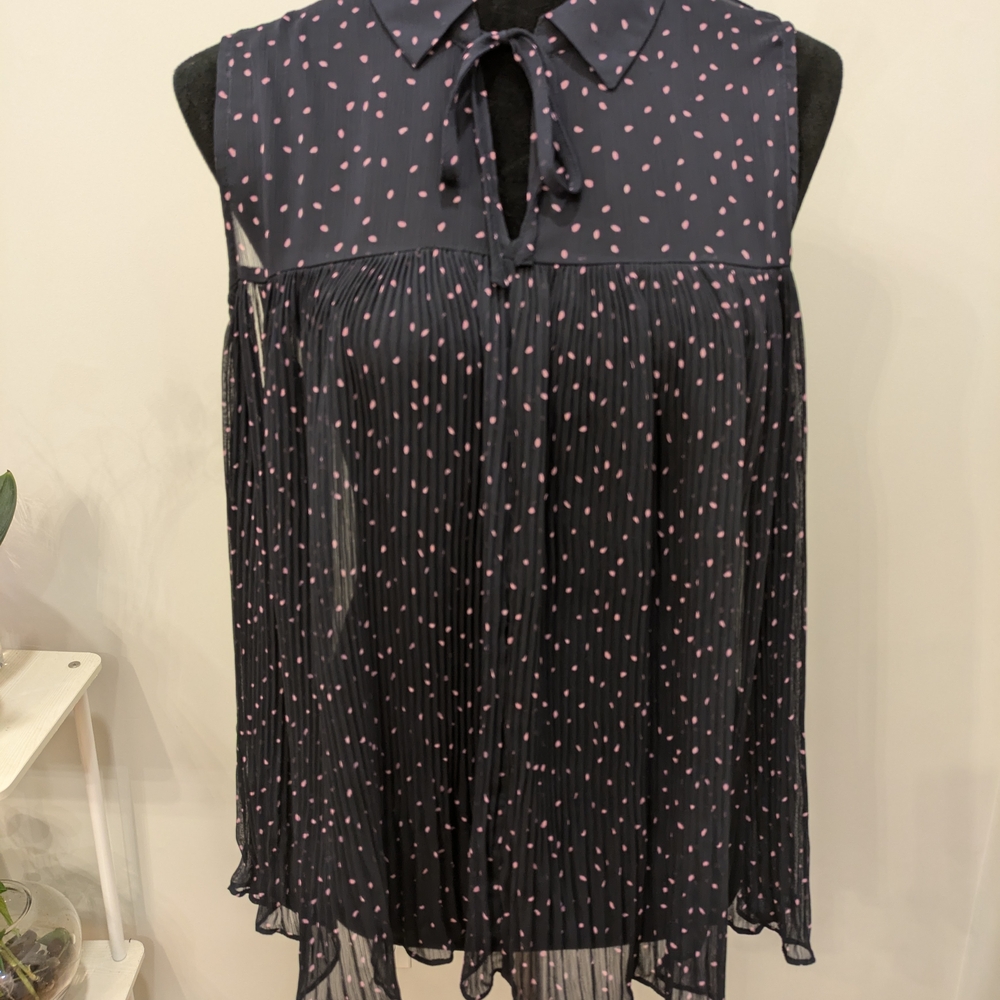 LC Lauren Conrad Blue Sleeveless Tie Front Blouse Size L